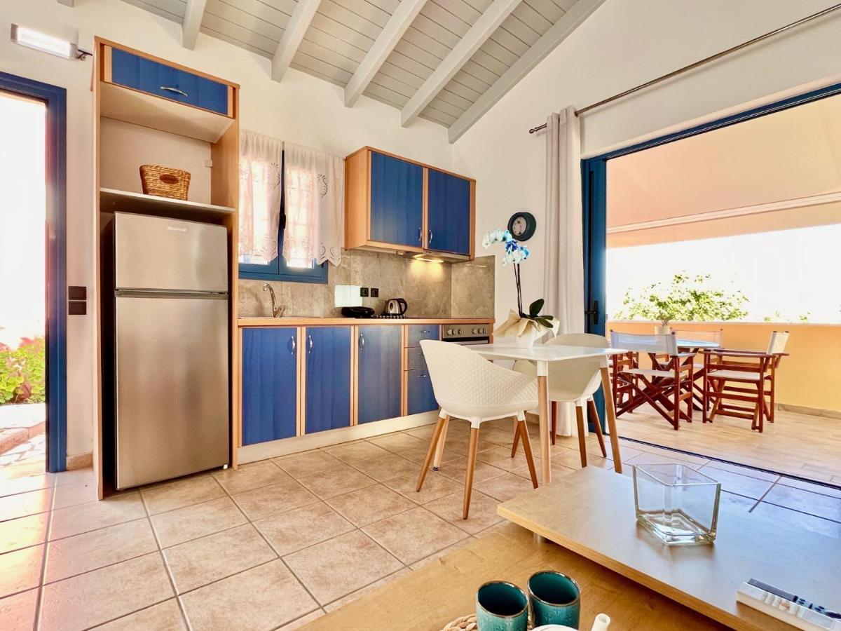 Blu & With Pool By Dadovillas Villa Barbati