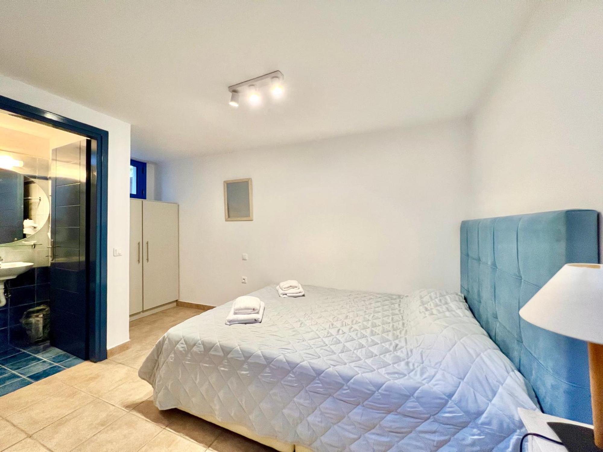 Blu & With Pool By Dadovillas Villa Barbati